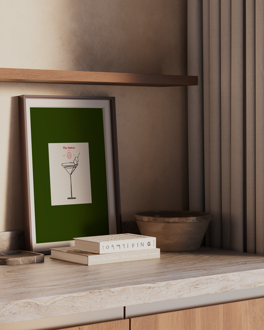 Parisian Hotel Notes, Martini